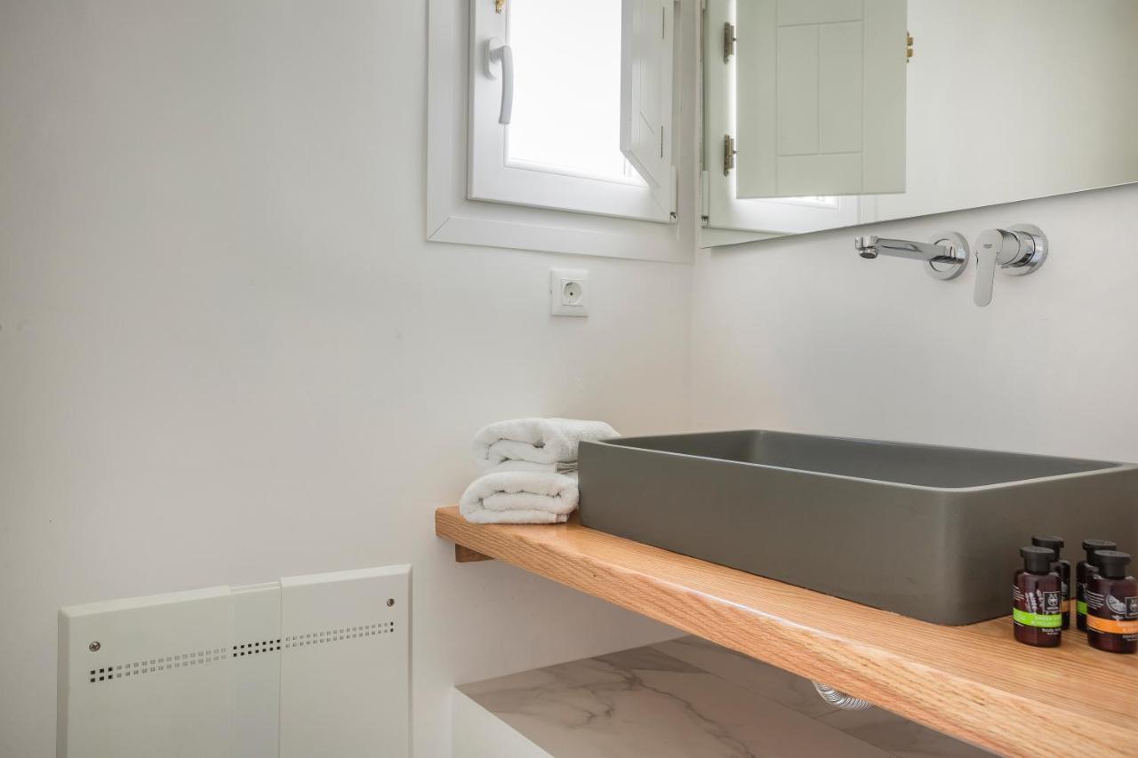 Kostantis Town Suites Mykonos Town Bagian luar foto