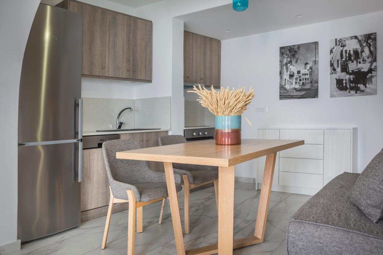 Kostantis Town Suites Mykonos Town Bagian luar foto
