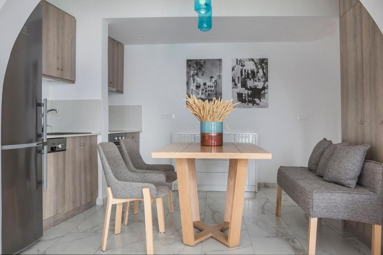 Kostantis Town Suites Mykonos Town Bagian luar foto