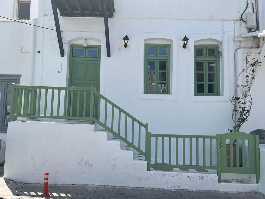 Kostantis Town Suites Mykonos Town Bagian luar foto